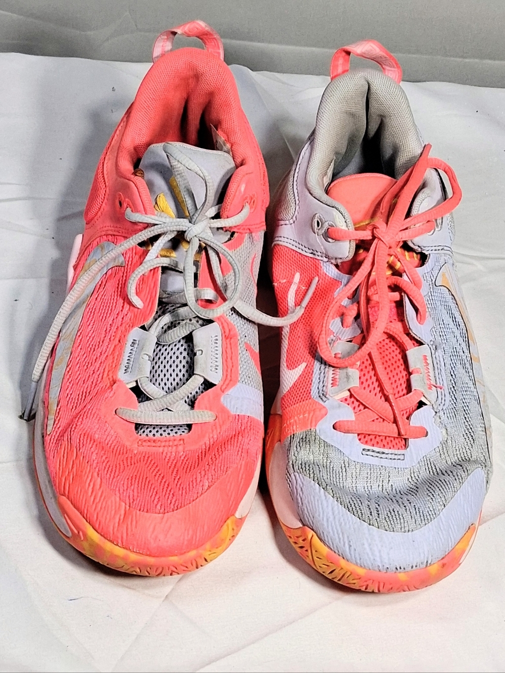 Nike Giannis Immortality 2 "Hot Punch Mismatch" Size 7Y Lightweight Sneakers
